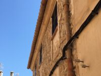 Fallrohre aus Ton in Spanien